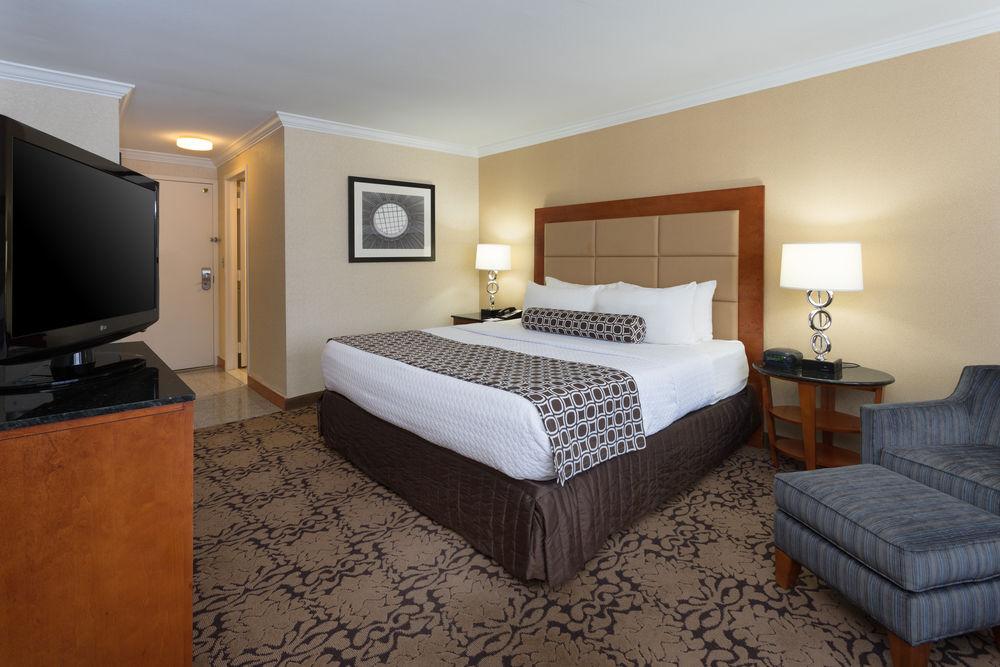 Delta Hotels By Marriott Richmond Downtown מראה חיצוני תמונה