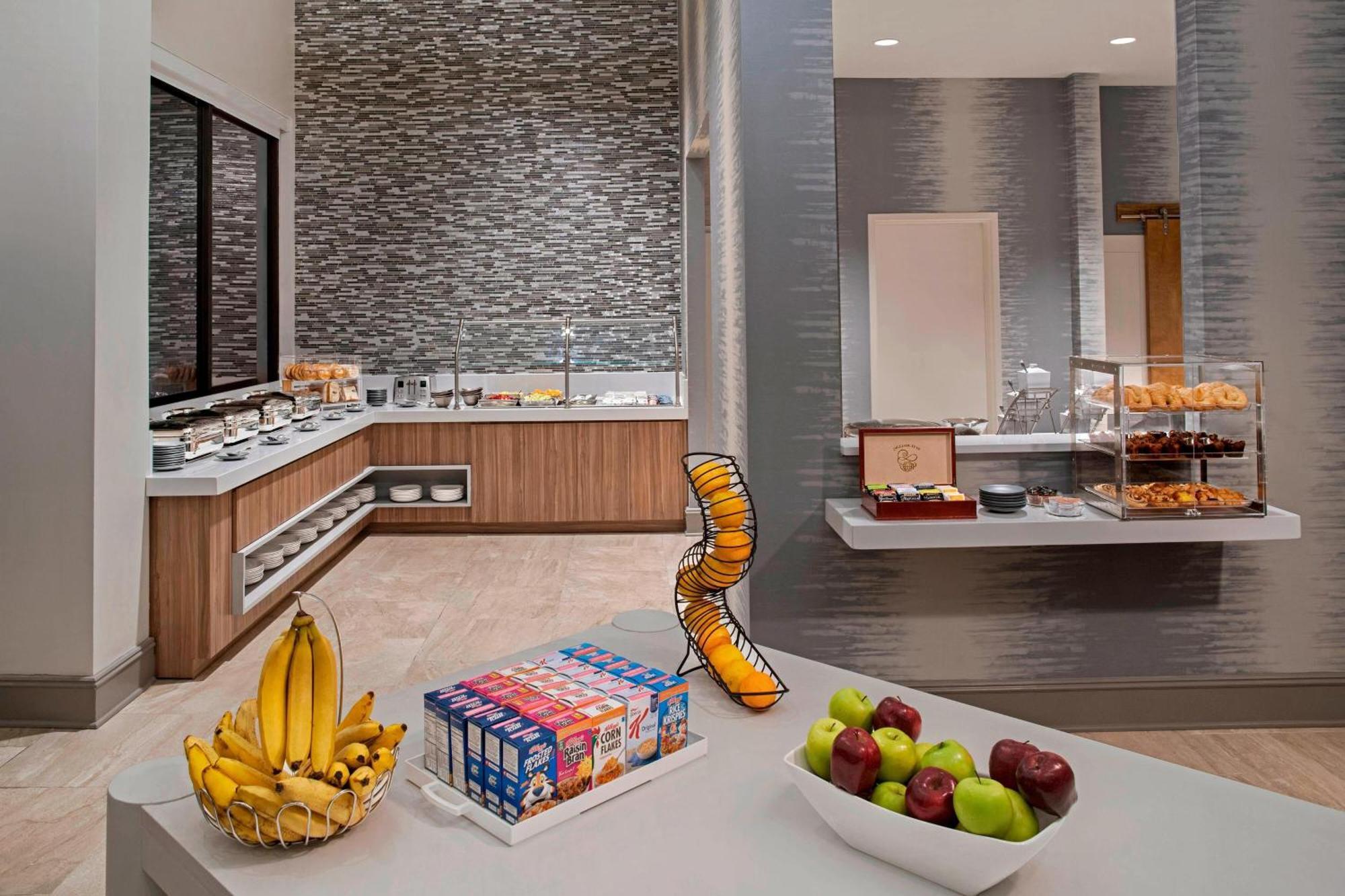 Delta Hotels By Marriott Richmond Downtown מראה חיצוני תמונה