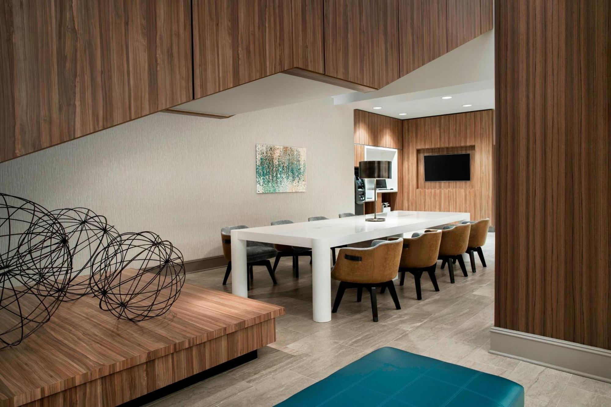 Delta Hotels By Marriott Richmond Downtown מראה חיצוני תמונה
