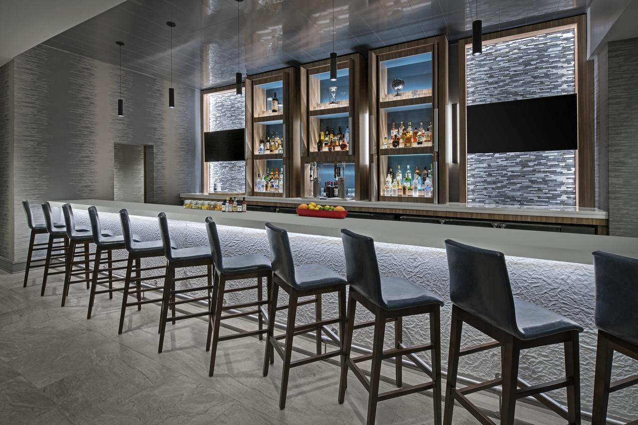 Delta Hotels By Marriott Richmond Downtown מראה חיצוני תמונה