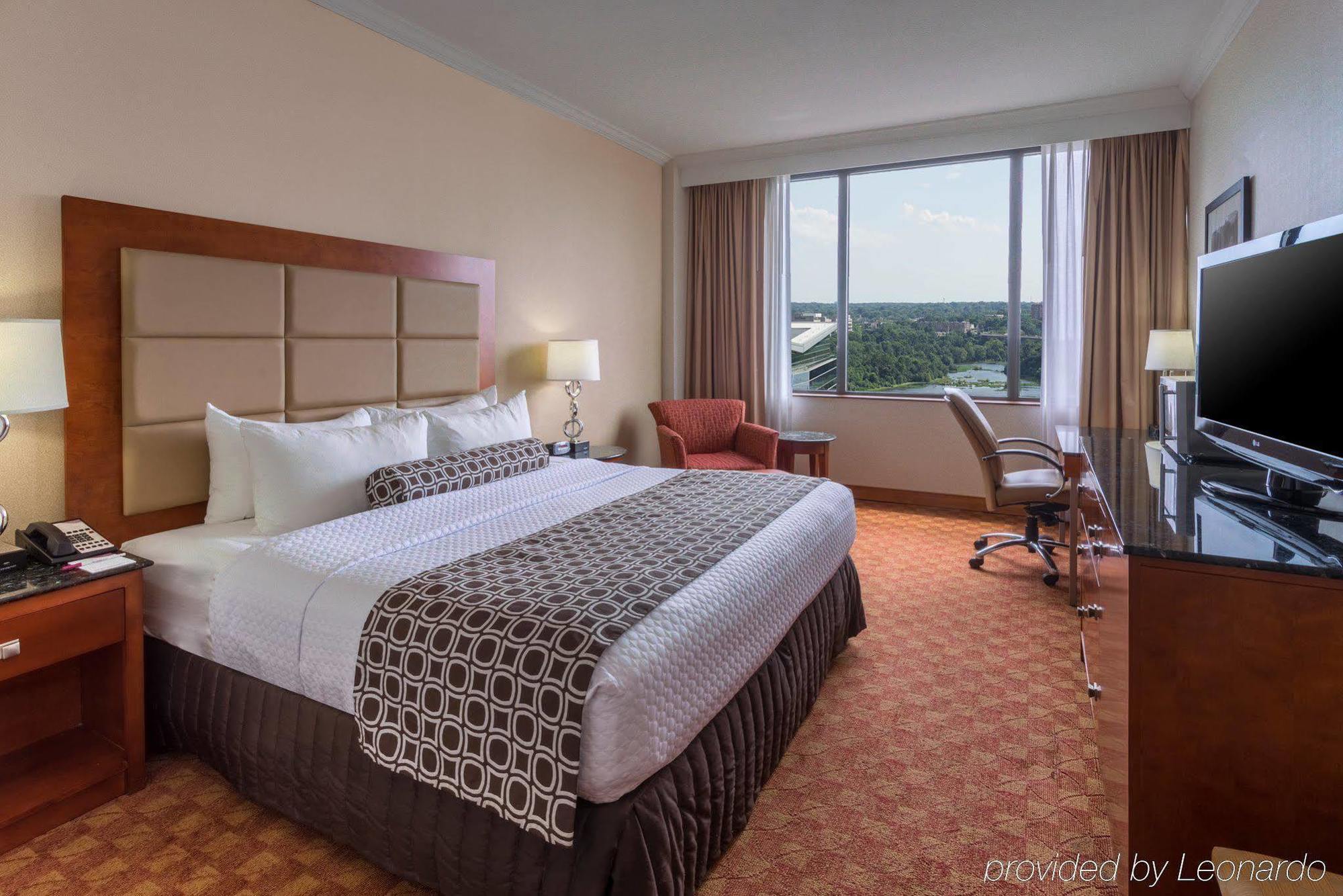 Delta Hotels By Marriott Richmond Downtown מראה חיצוני תמונה