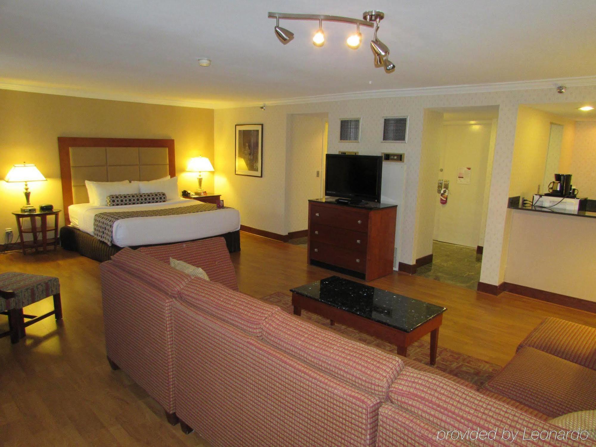 Delta Hotels By Marriott Richmond Downtown מראה חיצוני תמונה