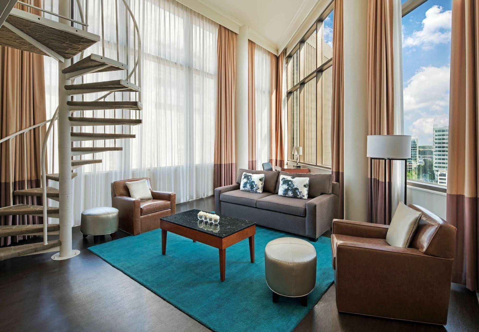 Delta Hotels By Marriott Richmond Downtown מראה חיצוני תמונה